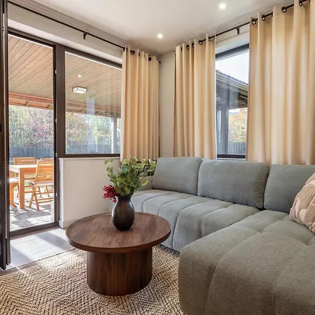 - Volpe New Holiday home *